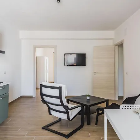 Apartman Casa Lilium A